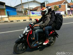 Jalur Mudik Ciamis Arah Jawa Tengah Didominasi Sepeda Motor Jalur Mudik Ciamis Arah Jawa Tengah Didominasi Sepeda Motor