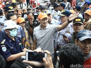 Sandiaga: 3 Kadis Dicopot demi Perbaikan Kinerja Sandiaga: 3 Kadis Dicopot demi Perbaikan Kinerja