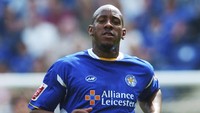 111 adalah jumlah gol Dion Dublin selama berkarier di Liga Inggris sejak 1988 hingga 2008. Namun pemain yang juga sempat berseragam Manchester United itu tak pernah dipanggil Timnas Inggris untuk bermain di Piala Dunia. (Foto: Matthew Lewis/Getty Images)