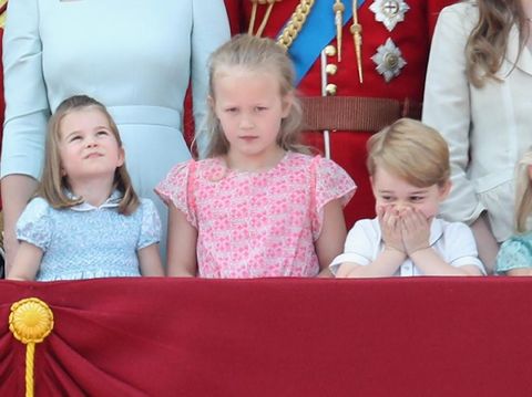 Saat Putri Charlotte Jatuh di Peringatan Ultah Ratu Elizabeth/