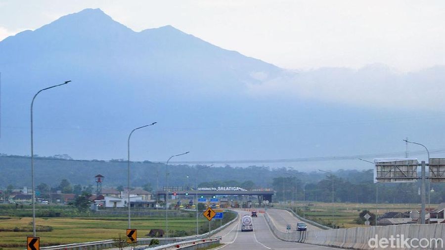 Panorama Jalan Tol yang Terindah di Jalur Mudik