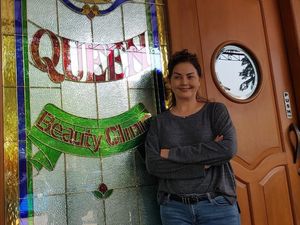 Saat Roweina Umboh Ingin Selalu Muda Saat Roweina Umboh Ingin Selalu Muda
