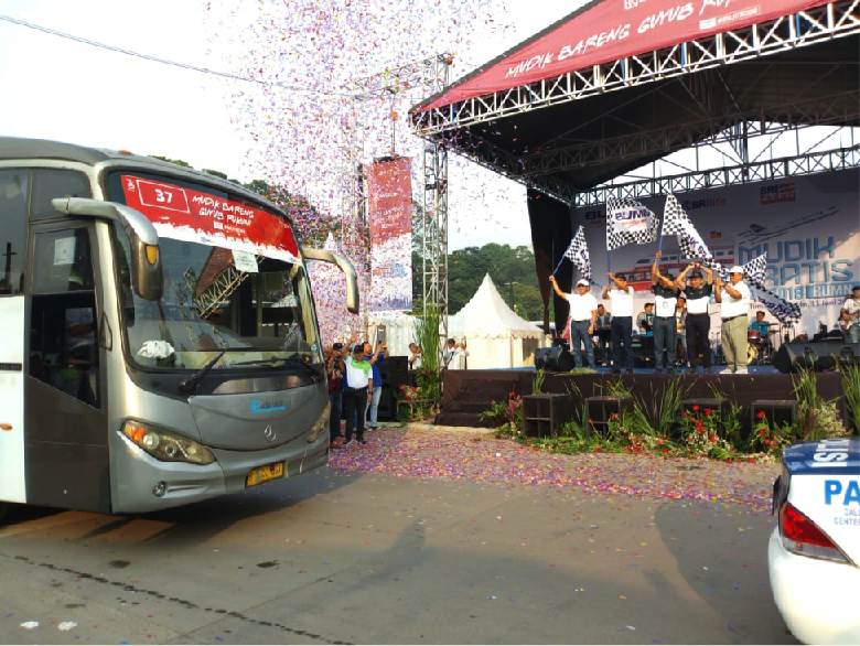 Mudik Bareng BRI Berangkatkan 12.200 Pemudik dari Berbagai Kota Mudik Bareng BRI Berangkatkan 12.200 Pemudik dari Berbagai Kota