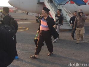 Foto: Proses Eksekusi Alfian Tanjung ke Lapas Porong