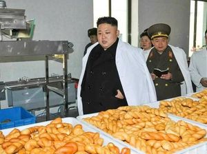 Mengintip Gaya Kim Jong Un Saat Makan dan Pose dengan Makanan