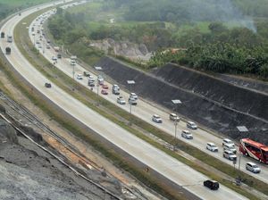 Asing Ikut Danai Proyek Tol Cipali yang Disebut Sandi Tanpa Utang Asing Ikut Danai Proyek Tol Cipali yang Disebut Sandi Tanpa Utang