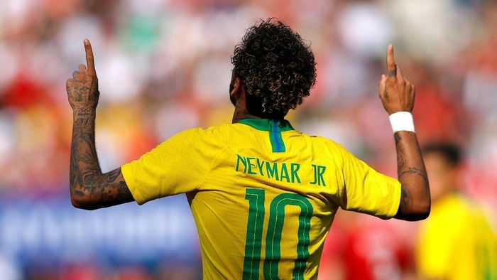 Neymar mencetak satu gol untuk membantu Brasil mengalahkan Austria 3-0 (Foto: Leonhard Foeger/Reuters) Neymar mencetak satu gol untuk membantu Brasil mengalahkan Austria 3-0 (Foto: Leonhard Foeger/Reuters)