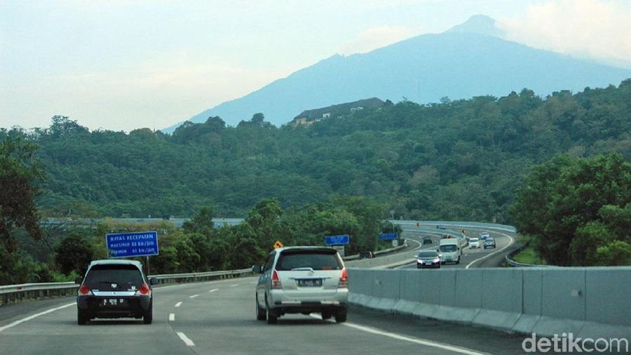 Panorama Jalan Tol yang Terindah di Jalur Mudik