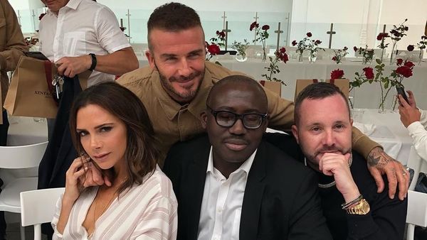 Tampik Gosip Cerai, Victoria Beckham Pamer Foto-foto Mesra Ini