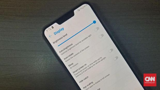 Asus Zenfone 5 Memikat dengan Poni Ala iPhone X