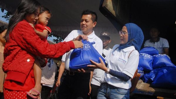 BTN Serahkan Paket Sembako di Solo