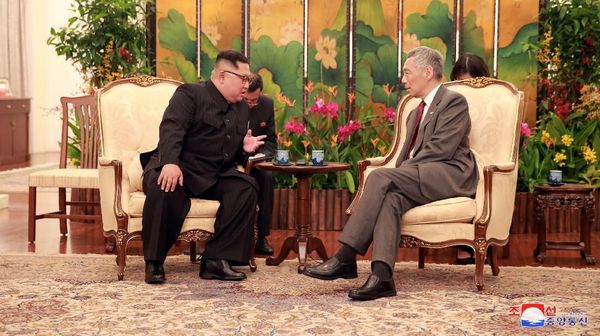 Kim Jong Un Bertemu PM Singapura