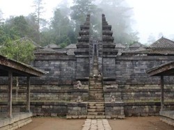 Mudik ke Solo, Nikmati Keindahan Candi Cetho