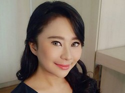 Cemong! Bridal Shower Chikita Meidy Diarak Keliling Komplek