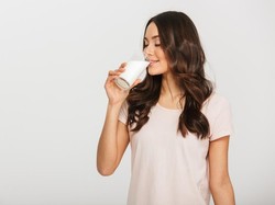 Vitamin D Cegah Kondisi COVID-19 Parah, Cek Rekomendasi Makanannya