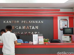 Salut, Kecamatan di Surabaya Ini Masih Buka di Libur Lebaran