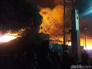 Bukan Pertama Kali, Pabrik Pengolahan Plastik Terbakar Dua Kali