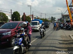 Volume Kendaraan Meningkat, Jalur Selatan Kebumen Ramai Lancar
