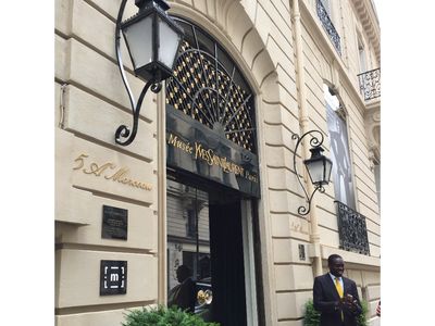Museum Yves Saint Laurent, Destinasi Wajib Fashionista di Paris