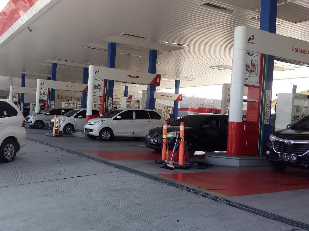 Premium Ada lagi, Kemajuan atau Kemunduran? Premium Ada lagi, Kemajuan atau Kemunduran?