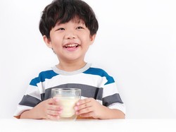 Ini Nutrisi yang Harus Dipenuhi Si Kecil Saat Masa Pertumbuhan