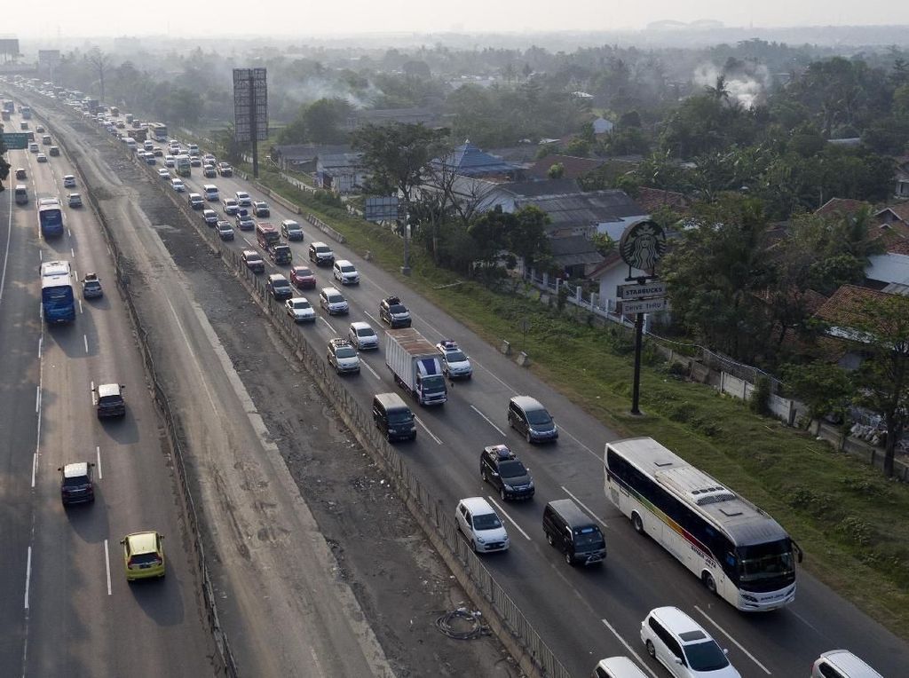Volume Kendaraan ke Luar Jakarta Meningkat 14,91% Jelang Tahun Baru