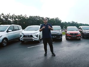 Naik Mobil Apa? Ini Uji Irit 1 Liter Mobil untuk Mudik