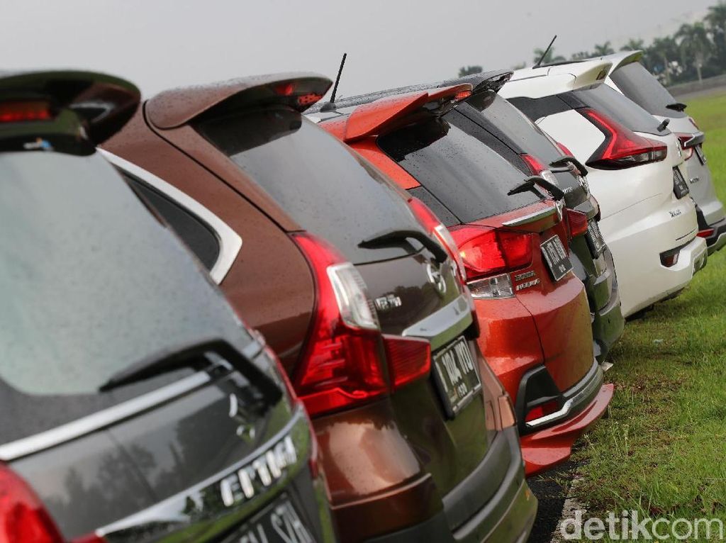 Jika Diskon Pajak Mobil Baru Dikabulkan, Segini Kisaran Harga Toyota Avanza dan Xpander Jika Diskon Pajak Mobil Baru Dikabulkan, Segini Kisaran Harga Toyota Avanza dan Xpander