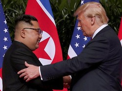 Saling Caci dan Nyinyir Trump-Jong Un Hingga Akhirnya Bertemu