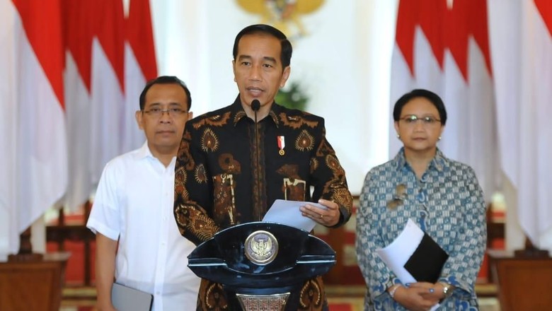 Jokowi: Kita Telepon Menlu Saudi Protes Eksekusi Mati TKI Tuti