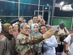 Buka Puasa Bareng Warga, Aher Cerita Kenangan Huni Pakuan