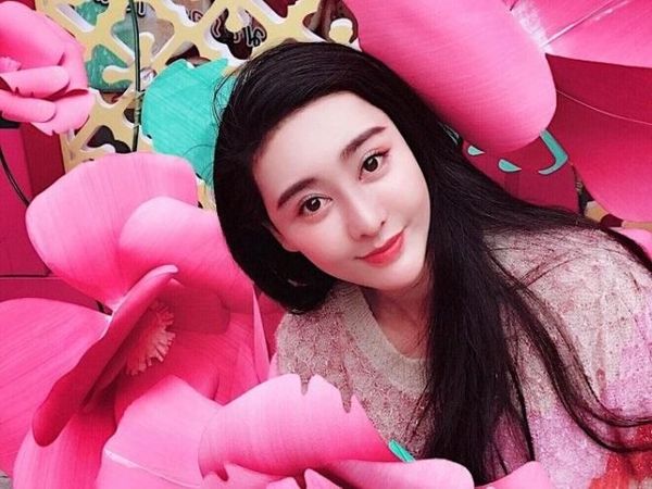Ini He Chengxi, Wanita yang Oplas 8 Tahun Demi Jadi Kembaran Artis