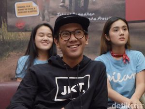 Tanggapan Iqbaal Soal Kontroversi Perankan Minke Tanggapan Iqbaal Soal Kontroversi Perankan Minke