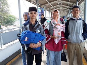 Pemudik Jalan Kaki di Merak: Dulu Antre 75 Menit, Kini 20 Menit