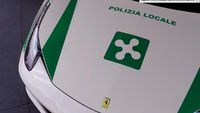 Ferrari 458 Spider Bekas Mafia Jadi Mobil Polisi, Keren Juga!