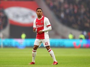 Justin Kluivert Resmi Jadi Milik Roma
