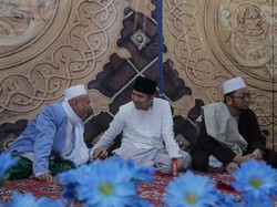 Hadiri Pasar Sejuta Waqiah, Emil Disebut Pemimpin Santun dan Cerdas