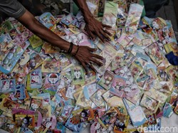 Pedagang Amplop Lebaran Mulai Menjamur di CFD