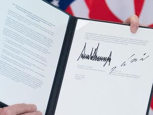 Melihat Tanda Tangan Kim-Trump di Pernyataan Bersama Usai KTT