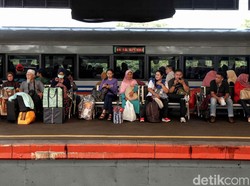 Ada Munajat 212, Penumpang KA Gambir Bisa Naik di Jatinegara