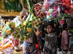 Berburu Pernak-pernik Lebaran