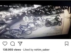 Aksi Geng Motor Merusuh di Fatmawati Terekam CCTV Aksi Geng Motor Merusuh di Fatmawati Terekam CCTV