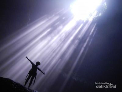 Foto: Keindahan Cahaya Surga yang Terancam