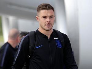Jack Butland, Kiper Tampan Timnas Inggris Ternyata Suka Berpose dengan Makanan