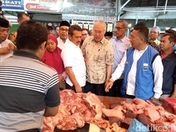 Blusukan di Makassar, Mendag Pastikan Harga Pangan Terkendali