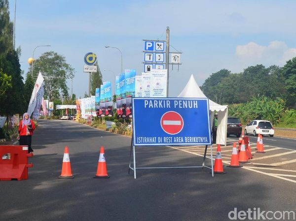 Sistem Buka Tutup Diberlakukan di Rest Area Tol Palikanci