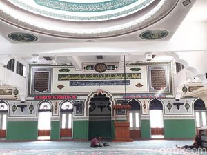 Begini Persiapan Masjid Al Azhar Gelar Salat Idul Fitri Begini Persiapan Masjid Al Azhar Gelar Salat Idul Fitri