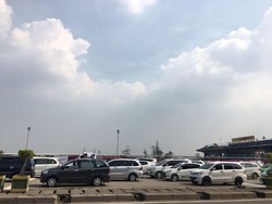 Ada Kecelakaan Truk, Tol Cikarang Arah Jakarta Macet 13 Km