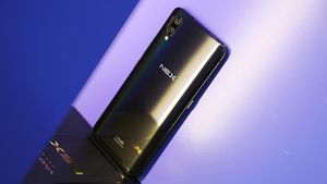 Penampakan Ponsel Vivo NEX yang Menawan