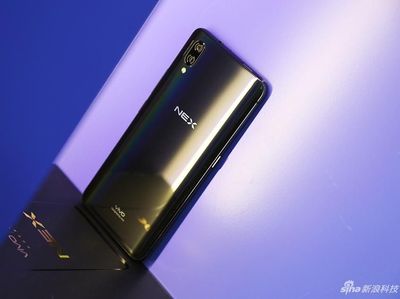 Penampakan Ponsel Vivo NEX yang Menawan